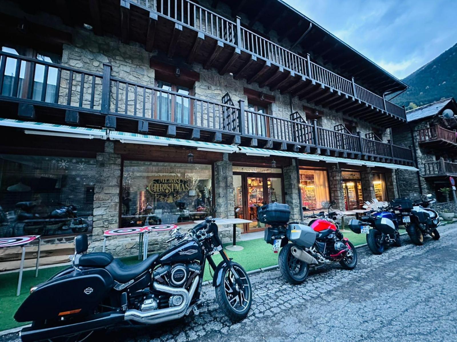 Hotel Valls Valira Os de Civis Exterior photo